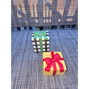 Hallmark Presents/ Gifts Salt And Pepper Shakers